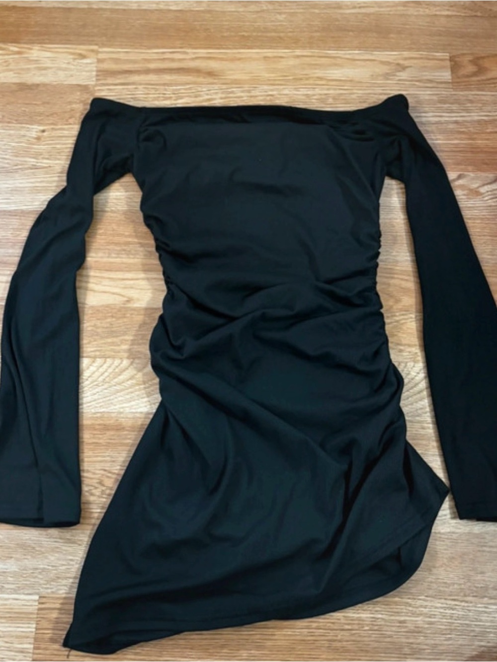 SHEIN Black One-Shoulder Long-Sleeve Ruched Dress